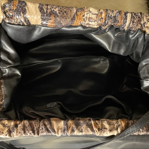 Sharif Genuine Vintage Genuine Python Snakeskin Clutch and Crossbody Handbag - Picture 13 of 17